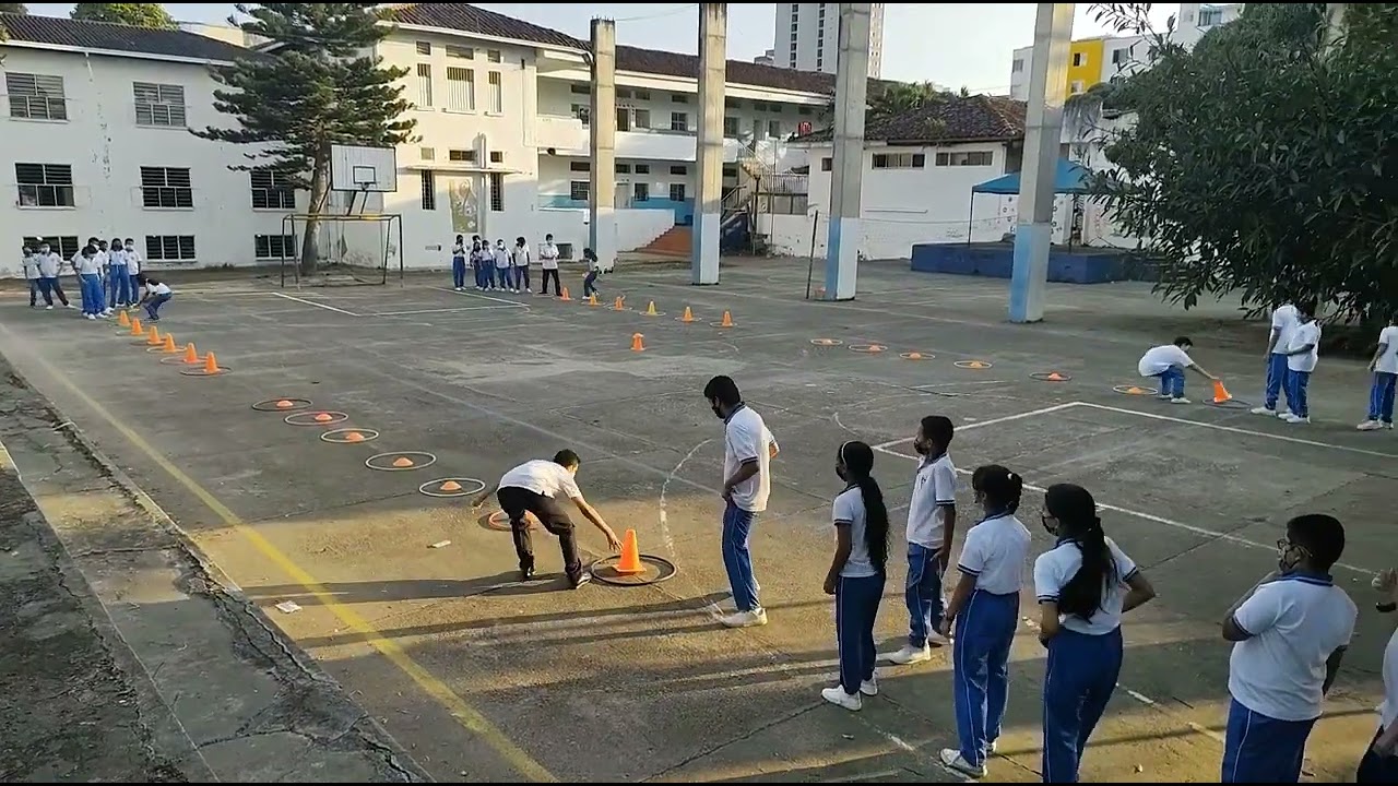 juegos de saltos en educacion fisica