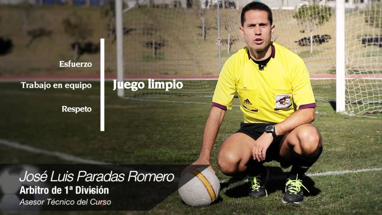 requisitos para ser arbitro de futbol